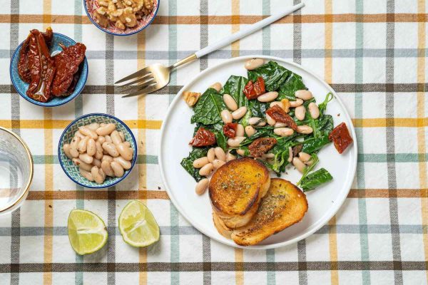 The Convenience of Meal Delivery with the Health Benefits of the Mediterranean Diet The Convenience of Meal Delivery with the Health Benefits of the Mediterranean Diet