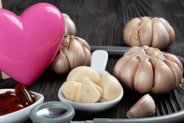 10 Wonderful Garlic Health Benefits For Men